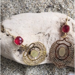 Boucles d'oreilles / ROUGE