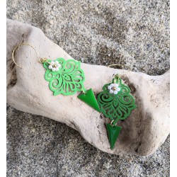 Boucles d'oreilles / FLEUR...