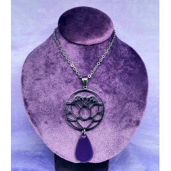 COLLIER  / FLEUR DE LOTUS /...