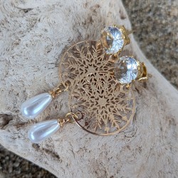 CLOU D'OREILLE / ETOILE DES NEIGES