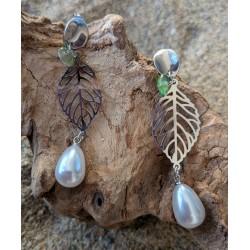 CLOU D'OREILLE / FEUILLE / VERT