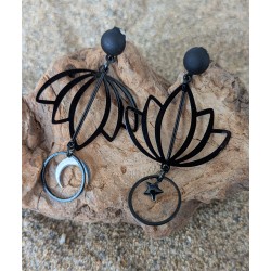 CLOU D'OREILLE NOIR / LUNE / ETOILE
